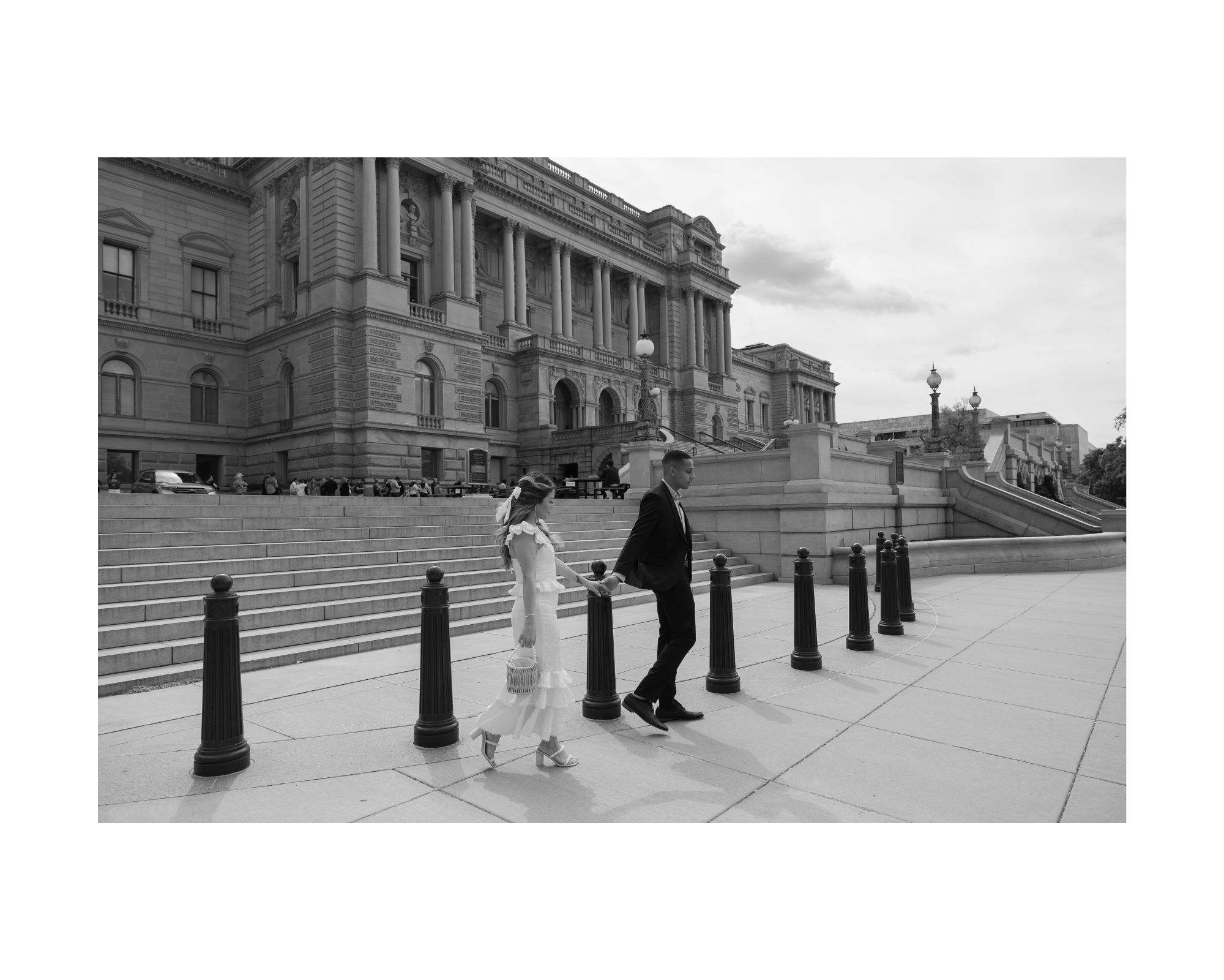 Couple posing in front of the Library of Congress