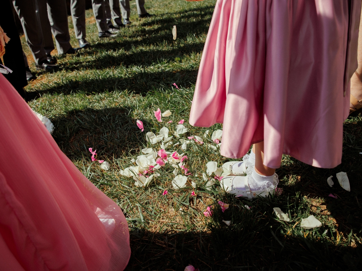 Flower girl petals