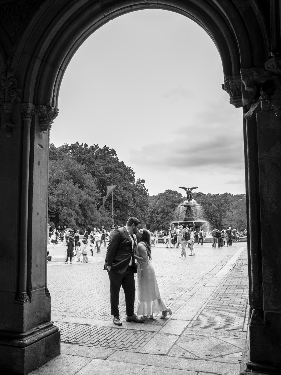 Bethesda Fountain engagement session