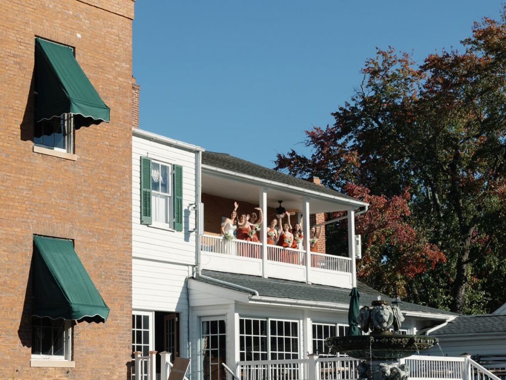 Historic mansion wedding in Taneytown MD.