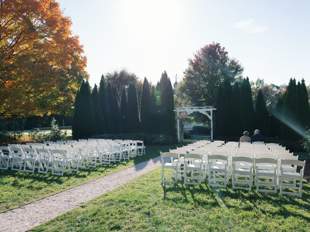 Historic mansion wedding in Taneytown MD.